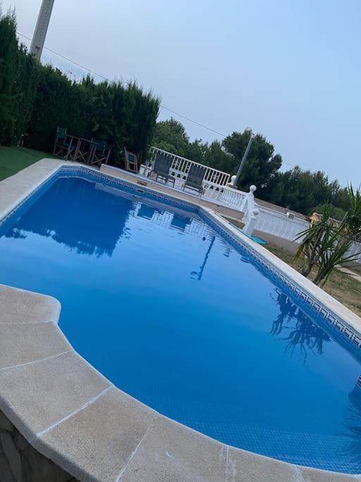 Encantador Y Acogedor Alojamiento Con Piscina Monserrat Eksteriør billede